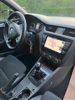 Škoda Octavia 3 RS 2.0 TSI - 12