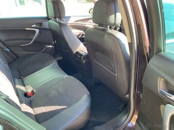 Prodáme Opel Insignia 2.0cdti, 4x4 Combi, Automat: - 12