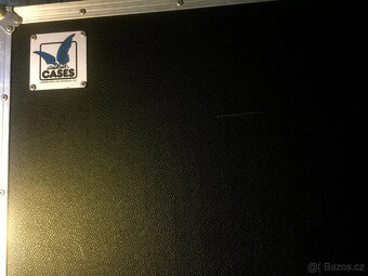 Roland Jupiter 6 - Vintage analogový syntezátor s MIDI, 6 hl - 12