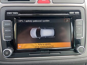 VW Tiguan 2.0 TDi DSG 4x4,Serviska,Senzory - 12