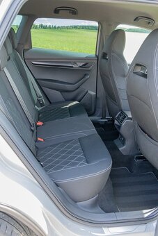 Škoda Karoq Sportline 4x4 DSG 2.0 TDi 140 kW (190 PS) Tažné - 12