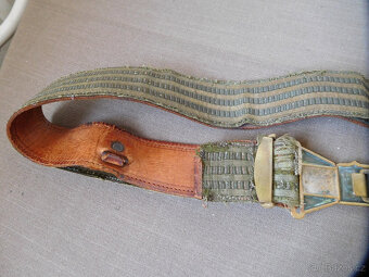 STARÝ VOJENSKÝ OPASEK - 12