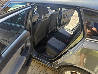Škoda Fabia II combi 1,2HTP r.v.2010, naj.79tis.km TOP stav - 12