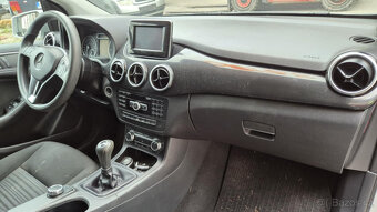 Mercedes Benz B W246 180Cdi 80kw - 12