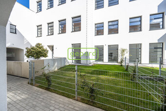 Prodej bytu v novostavbě 2+kk, 58m2 se zahradou 62m2 v proje - 12