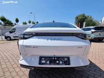 Dongfeng Shine, E1 - 12