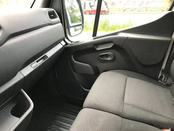 Renault Master MAXI L3H3P3 r.v.2023/12 2.3 DCi ČR DPH - 12