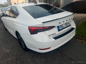 SKODA OCTAVIA 4 IV spoiler kridlo lipko na kufor - 12
