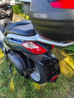 Yamaha X-City 250i - 12