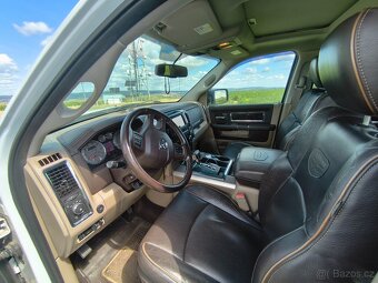 Dodge RAM 1500 5,7 Hemi, 405 HP, edice LongHorn 4x4 - 12