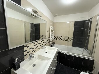 Prodej luxusního bytu 4+Kk s terasou o CP 100 m2, Přerov, ul - 12