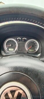 Prodám Vw Bora 1.6 16V 77kw Combi - 12