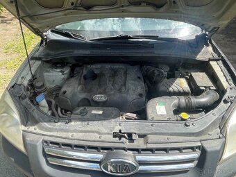 Kia sporatage 2.0 - 12