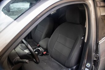 Nissan Navara DoubleCab dCi 190 Tekna - 12