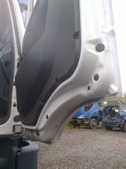 Iveco EuroCargo EEV dveře – řidič / spolujezdec - kompletní - 12