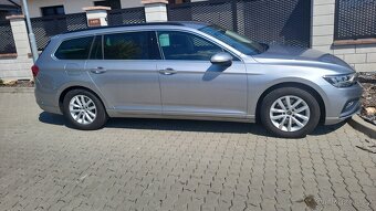 Volkswagen Passat Variant Business - 12