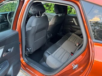C4 Puretech 130 Feel zimní paket + sada zimních kol + tažné - 12