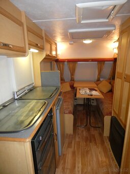 Karavan rk2005 kompaktní velikost 6.81cm -1131kg PĚKNÝ STAV - 12