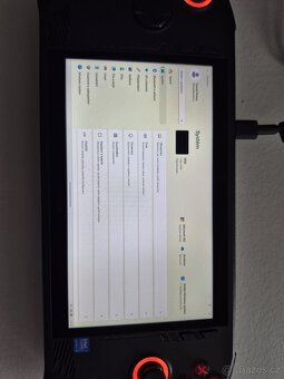 Prodám MSI Claw A1M-054CZ  Intel Core Ultra 7/16GB RAM /1TB - 12