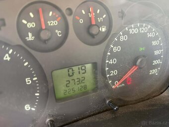 Ford Transit 2.4TDi 6 Mist sklápěč - 12