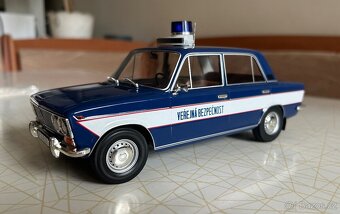 LADA 1500 VB 1974-1977 1:18 + bonus - 12