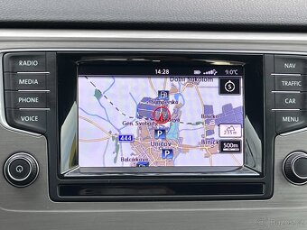 VW Golf Sportsvan, 1.6 TDi 81kW Serviska,Navigace - 12
