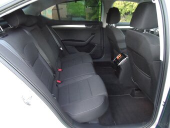 Škoda Superb 2.0 TDI 110 KW Xenon,Zachovalé,Koupeno v ČR - 12
