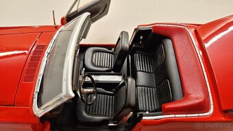 1:18 FORD MUSTANG CABRIO 1965 - 12