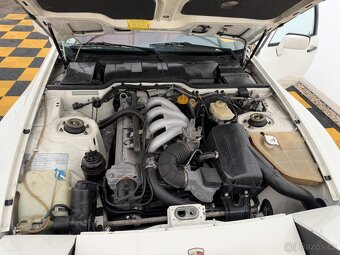 Porsche 944 - 12