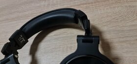 Bluetooth hi-res sluchátka OneOdio s výdrží 80 h. - 12