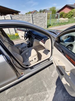 Škoda Superb II Laurin&Klement  Tažné zapsáno v Tp - 12