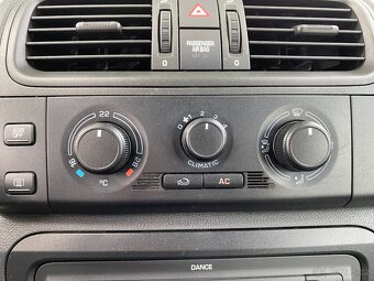 Škoda Fabia 1.2 i DPH Klima, Centrál, ASR - 12