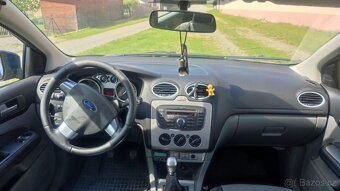 Ford Focus combi MK2 po fl 1,6 66KW - 12