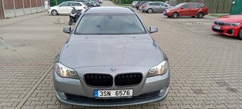 BMW F11 520d - 12