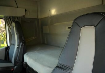 Volvo FH540 - 6x4 - Nosič kontejnerů – EURO 6 - 12