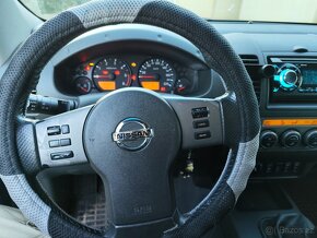 Prodam Nissan Navara, 2,5 DCI 126KW, manuál - 12