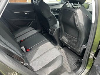 Peugeot 3008 Allure 1.2i 96Kw r.v2019 Nové v ČR - 12