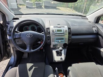 Toyota Corolla Verso 1.8, 7 mist, benzín - 12