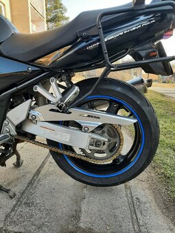 Suzuki GSF 1200S Bandit - 12