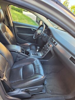XC70 2.4 D5 136kW AWD (4X4) - 12