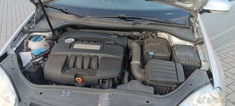 VW Golf 5 1,6-75kw-benzín-bez koroze - 12