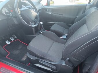 Peugeot 207 CC 1,6 VTi 115Kw, rok 2011, 1. majitel - 12