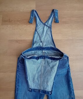 Levi's dámské džíny s laclem vel. M - 12