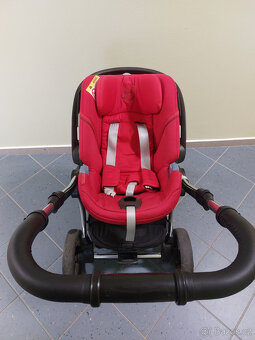 Kočárek + výbava - 12