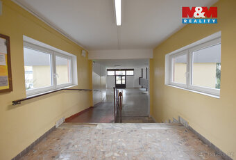 Pronájem bytu 1+kk, 35 m², Hradec Králové, ul. Jana Masaryka - 12