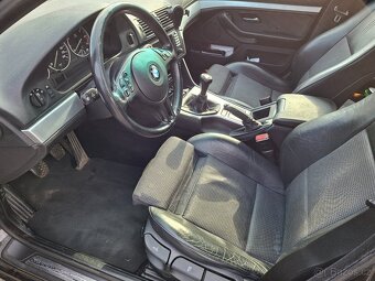BMW 525i e39 touring manuál - 12