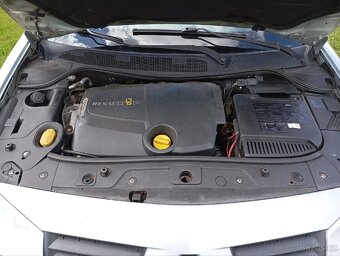Renault Megane 2 1.9 dci - 12