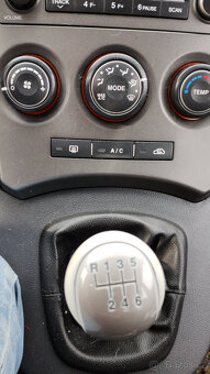 Kia Carens, r.v. 2007 CRDi, 103kW - 12