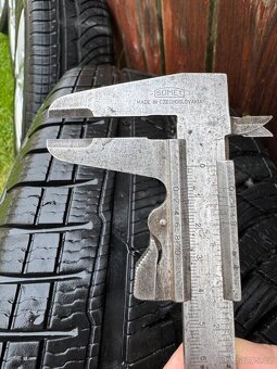 Zimní sada Tiguan/Kodiaq 235/55 R18 - prémiové pneu Michelin - 12