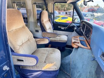 1986 Ford Econoline 150 - 12